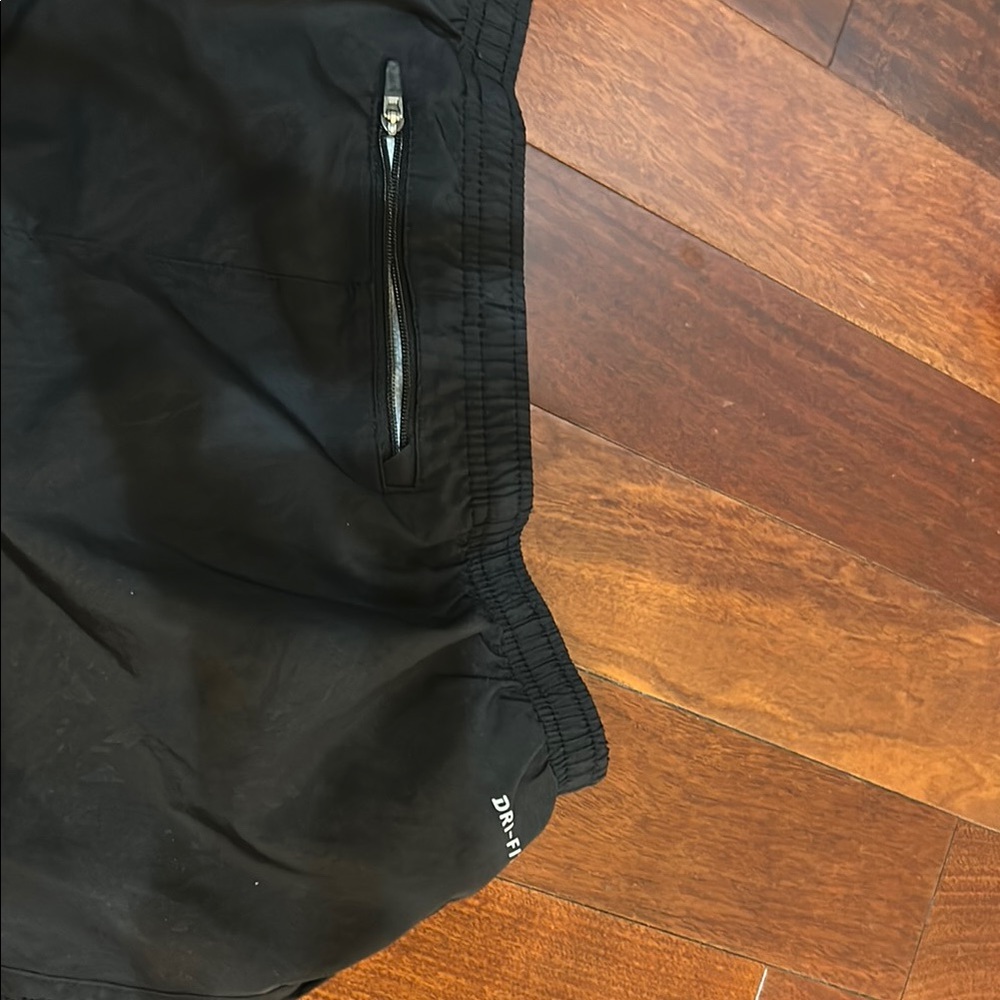 Medium Nike Black Running Shorts and navy DSG - Picture 3 of 6